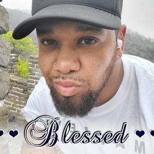 Meet your Posher, Christopher